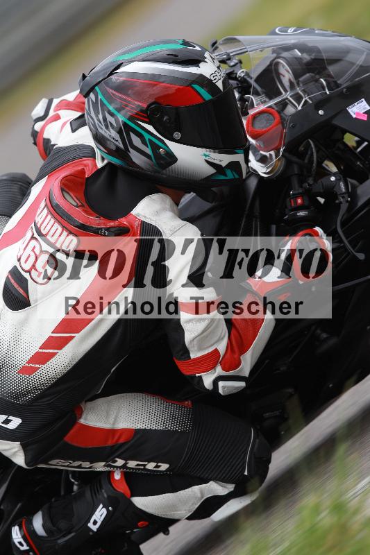 Archiv-2022/13 25.04.2022 Plüss Moto Sport ADR/Freies Fahren/469